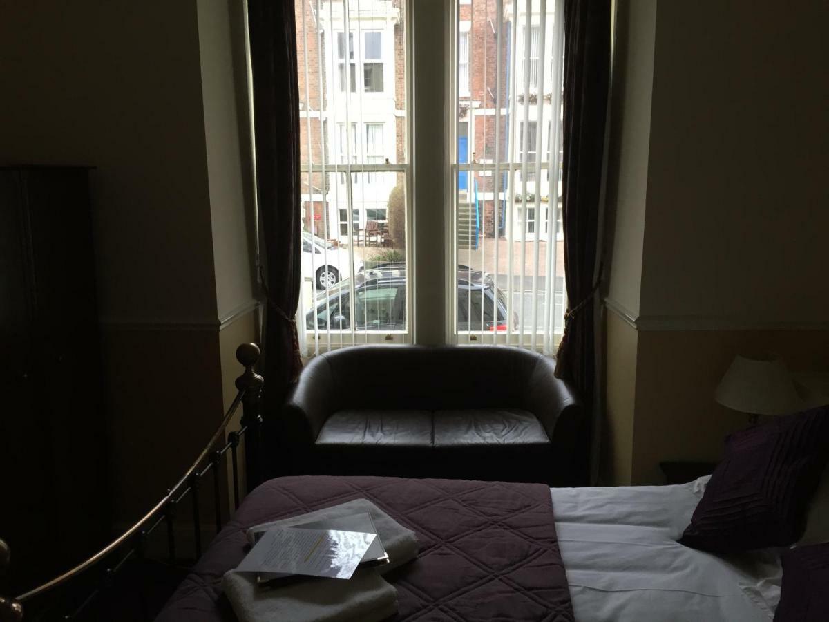 The Arches Guest House ウィットビー エクステリア 写真